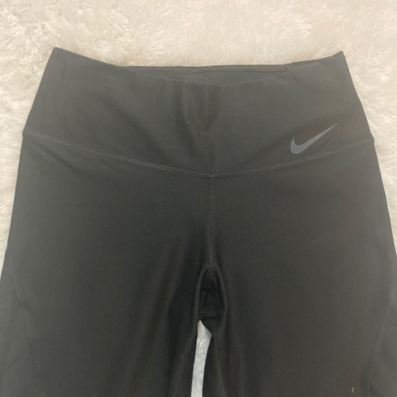 Nike women’s tights - Picture 3 of 7